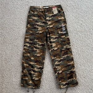 Levi's Camouflage Wide Leg or Jogger Style Pants - Brown and Green